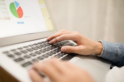 軟件開發(fā) 從指尖的敲擊到數(shù)字世界的構(gòu)建